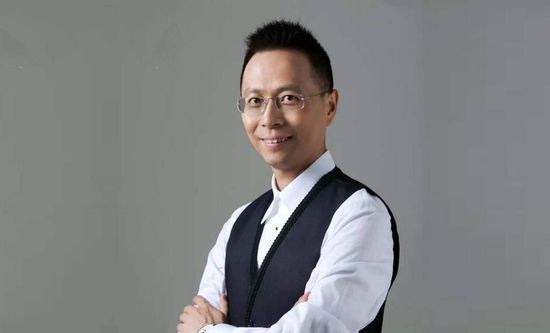 亚洲精品人成在线观看